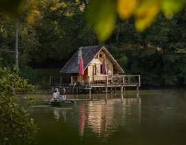 Nuit en Cabane sur L'Eau dans le Morvan