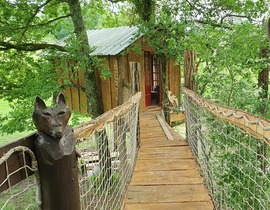Nuit en Cabane dans les Arbres près de Tarbes