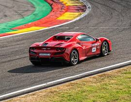 Baptême en Ferrari F8 Tributo - Circuit de Pau-Arnos Baptême en Ferrari F8 Tributo - Circuit de Pau-Arnos