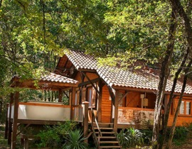 Nuit en Chalet avec Jacuzzi Privatif près de Montauban Nuit en Chalet avec Jacuzzi Privatif près de Montauban