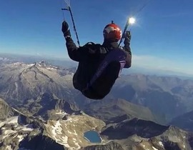 Baptême en Parapente dans les Pyrénées Baptême en Parapente dans les Pyrénées