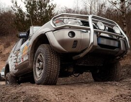 Coaching de Pilotage avec votre 4x4 à la Ferté-Gaucher Coaching de Pilotage avec votre 4x4 à la Ferté-Gaucher