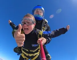 Saut en Parachute Tandem près d'Alençon