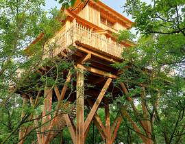 Nuit en Cabane sur Pilotis avec Spa près de Valence