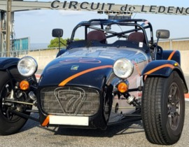 Baptême en Caterham - Circuit de Lédenon Baptême en Caterham - Circuit de Lédenon