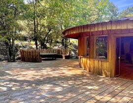 Nuit en Cabane familiale avec Spa près de Montpellier Nuit en Cabane familiale avec Spa près de Montpellier
