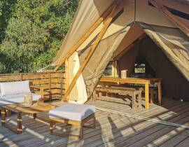 Nuit en Lodge Saharien près de Perpignan Nuit en Lodge Saharien près de Perpignan