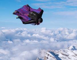 Vol en Wingsuit Tandem à 5000m depuis un Hélicoptère à Interlaken
