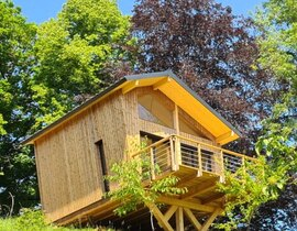 Nuit en Cabane sur Pilotis à Dole Nuit en Cabane sur Pilotis à Dole