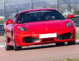 Stage Enfant en Ferrari F430 près de Provins Stage Enfant en Ferrari F430 près de Provins