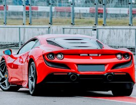 Baptême en Ferrari F8 Tributo - Circuit de Chambley Baptême en Ferrari F8 Tributo - Circuit de Chambley