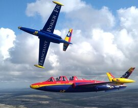 Vol en Avion de Chasse en Patrouille à Orléans Vol en Avion de Chasse en Patrouille à Orléans