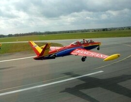 Initiation au Pilotage d'Avion de Chasse Fouga Magister à Valence Initiation au Pilotage d'Avion de Chasse Fouga Magister à Valence