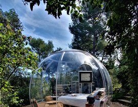 Nuit en Bulle avec Jacuzzi près de Marseille Nuit en Bulle avec Jacuzzi près de Marseille
