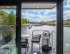 Nuit Insolite en House Boat près de Strasbourg Nuit Insolite en House Boat près de Strasbourg