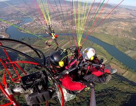 Baptême en Paramoteur à Vienne Baptême en Paramoteur à Vienne