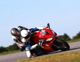 Baptême Sensations Moto Aprilia - Circuit de Dijon-Prenois Baptême Sensations Moto Aprilia - Circuit de Dijon-Prenois