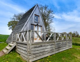 Nuit en Chalet Tipi avec Spa Privatif près de Caen Nuit en Chalet Tipi avec Spa Privatif près de Caen