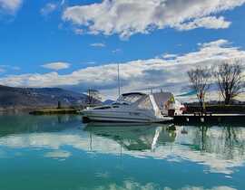 Balade en Bateau sur le Rhône près de Bourgoin-Jailleu