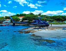 Baptême en Hélicoptère - Survol de Bonifacio Baptême en Hélicoptère - Survol de Bonifacio