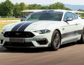Stage en Ford Mustang V8 - Circuit de Saint-Dié-des-Vosges Stage en Ford Mustang V8 - Circuit de Saint-Dié-des-Vosges