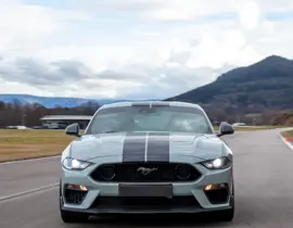 Stage en Ford Mustang V8 - Circuit de Mettet Stage en Ford Mustang V8 - Circuit de Mettet