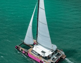 Boat Party en Catamaran dans le Golfe du Morbihan Boat Party en Catamaran dans le Golfe du Morbihan