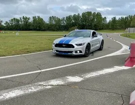 Stage Enfant en Ford Mustang V8 - Circuit de Haute Saintonge