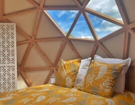 Nuit en Dôme dans les Monts d'Ardèche Nuit en Dôme dans les Monts d'Ardèche