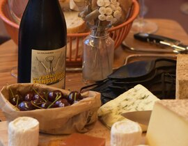 Atelier Dégustation Fromages et Vins à Toulouse Atelier Dégustation Fromages et Vins à Toulouse