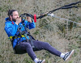 Saut Pendulaire depuis un Viaduc près de Caen