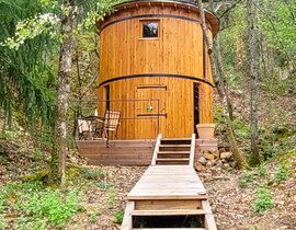 Nuit en Cabane dans les bois près de Lyon