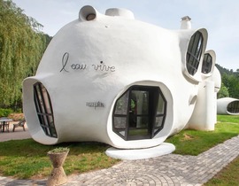 Nuit Insolite en Maison-Bulle près de Saint-Dié-des-Vosges