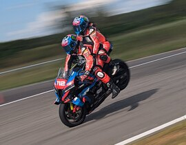 Baptême Sensations Moto en BMW S 1000 RR - Circuit de Mirecourt Baptême Sensations Moto en BMW S 1000 RR - Circuit de Mirecourt