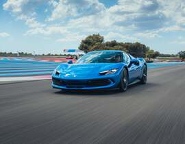 Stage de Pilotage en Ferrari 296 GTB - Circuit de Pau-Arnos Stage de Pilotage en Ferrari 296 GTB - Circuit de Pau-Arnos