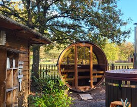Nuit en Cabane avec Jacuzzi et Sauna près de Château-Thierry Nuit en Cabane avec Jacuzzi et Sauna près de Château-Thierry