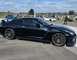 Stage Enfant en Nissan GTR près de Rennes