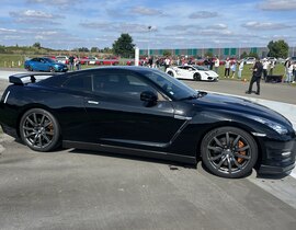 Stage Enfant en Nissan GTR près de Paris