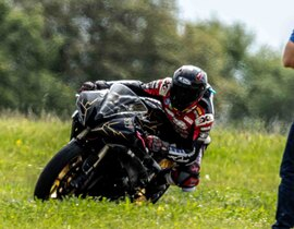 Stage de Pilotage Moto -  Circuit de Clastres Stage de Pilotage Moto -  Circuit de Clastres