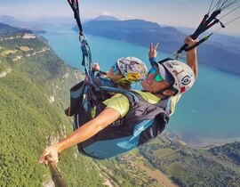 Baptême en Parapente près de Chambéry : Survol du Lac du Bourget