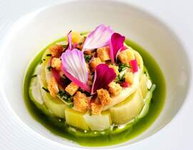 Week-End Gourmand & Spa à l'Hôtel le Grand Monarque à Chartres Week-End Gourmand & Spa à l'Hôtel le Grand Monarque à Chartres