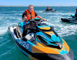 Randonnée en Jet Ski à Saint-Germain-sur-Ay Randonnée en Jet Ski à Saint-Germain-sur-Ay