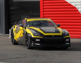 Stage Enfant en Nissan GTR sur le circuit de Folembray