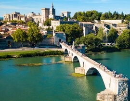 Week-End Découverte de la Cité des Papes à Avignon Week-End Découverte de la Cité des Papes à Avignon