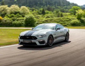 Baptême en Ford Mustang V8 - Circuit de Saint-Dié-des-Vosges Baptême en Ford Mustang V8 - Circuit de Saint-Dié-des-Vosges