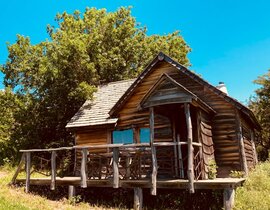 Nuit en Cabane avec Spa au Domaine de Campras à Saissac 