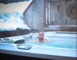 Détente avec Petit-Déjeuner et Spa à Saint-Martin-de-Belleville