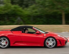 Stage Enfant en Ferrari F430 Spider près de Montpellier