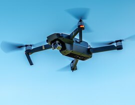 Initiation au Pilotage de Drone près d'Aix-en-Provence Initiation au Pilotage de Drone près d'Aix-en-Provence