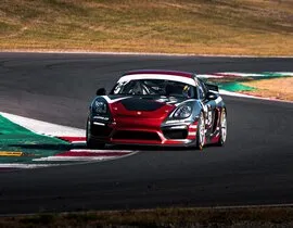 Stage en Porsche 718 Cayman GT4 Clubsport - Circuit de Pau-Arnos